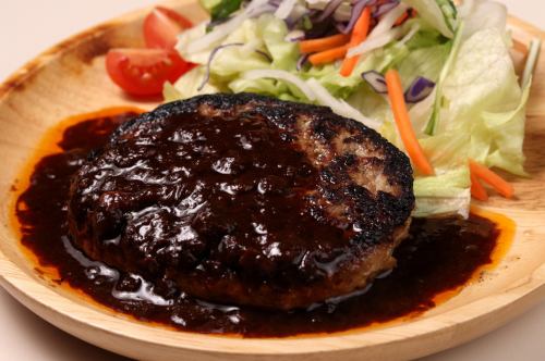 "100% beef hamburger homemade demiglace sauce" 1050 yen including tax
