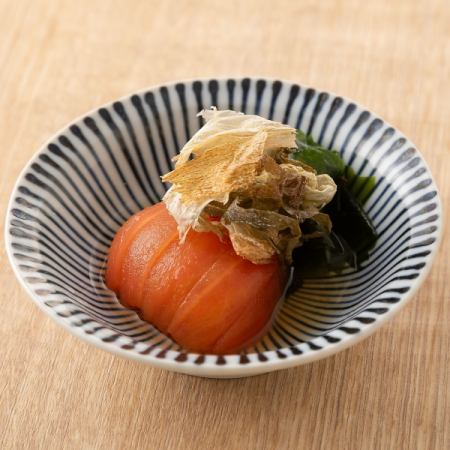 トマトの旨出汁冷やしおでん　おぼろ昆布