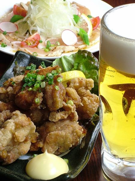 ジューシーで大人気のから揚げ