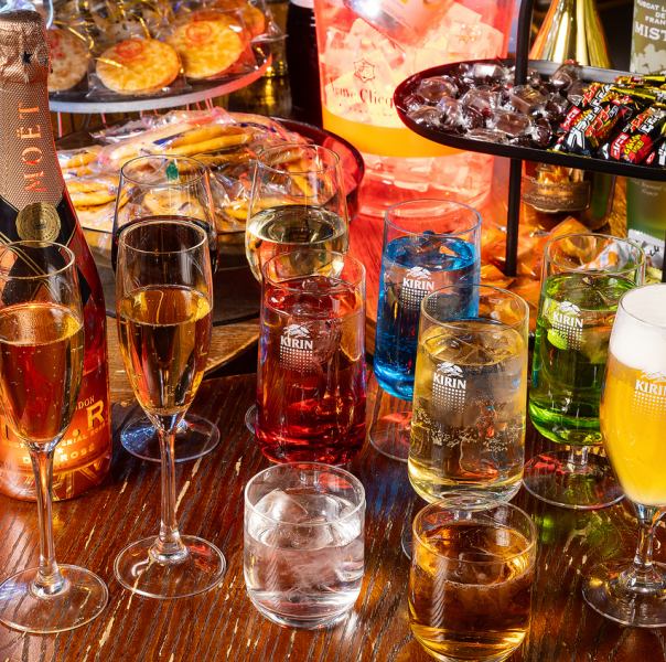 【基本料金】30分飲み放題、歌い放題、遊び放題、お菓子食べ放題で600円