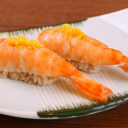 Steamed shrimp sushi