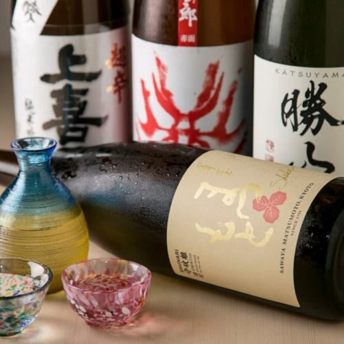 Good sushi goes well with good sake.We offer a wide variety of local sake