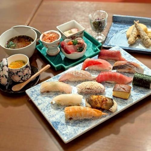 鮨堪能コース【鮨バルコース -雷鳴 raimei‐】プレミアム飲み放題付き！全18品