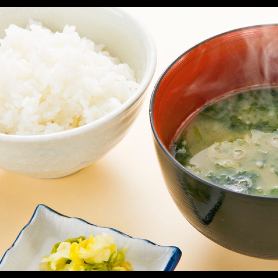 ご飯セット（汁物・漬物付き）