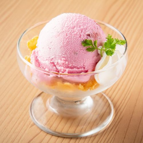 Ice cream (strawberry)