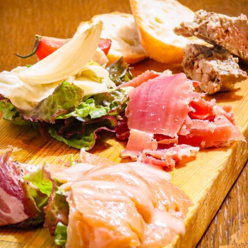 【当日OK！120分飲み放題付サクッと気軽会コース】熟成肉のステーキやパスタ全6品3500円(税込)