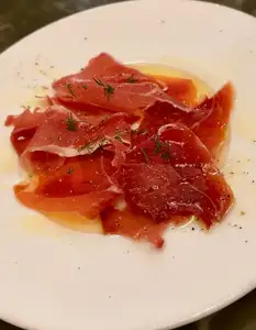 塞拉诺火腿（腌制火腿）