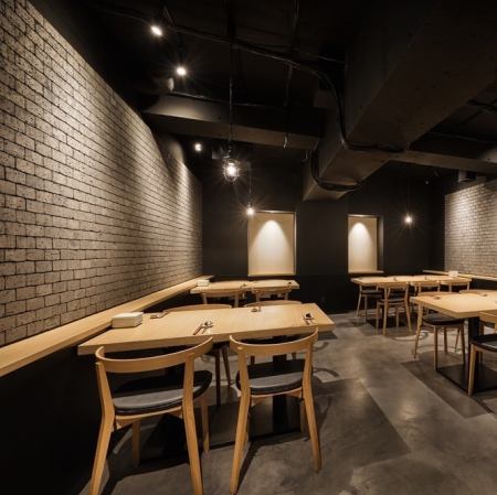 테이블석 2명×3