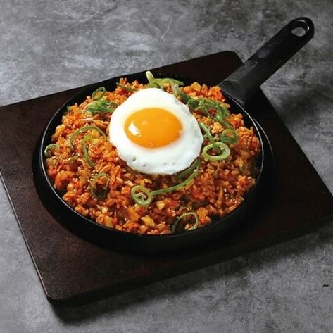 철판 김치볶음밥