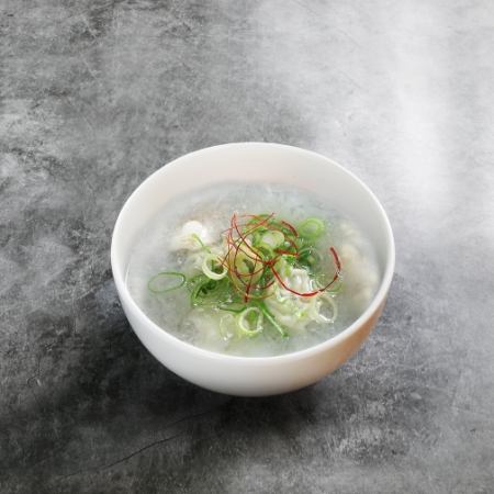 한국만두 꼬리 수프
