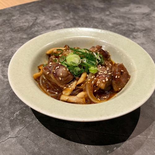 부드러운 쇠고기 로스 플루코기 구이