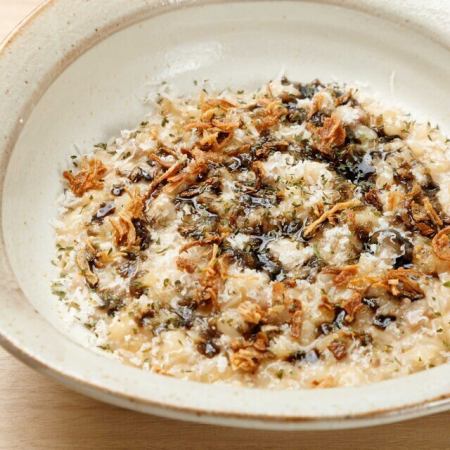 黒にんにく香る 濃厚プルコギリゾット