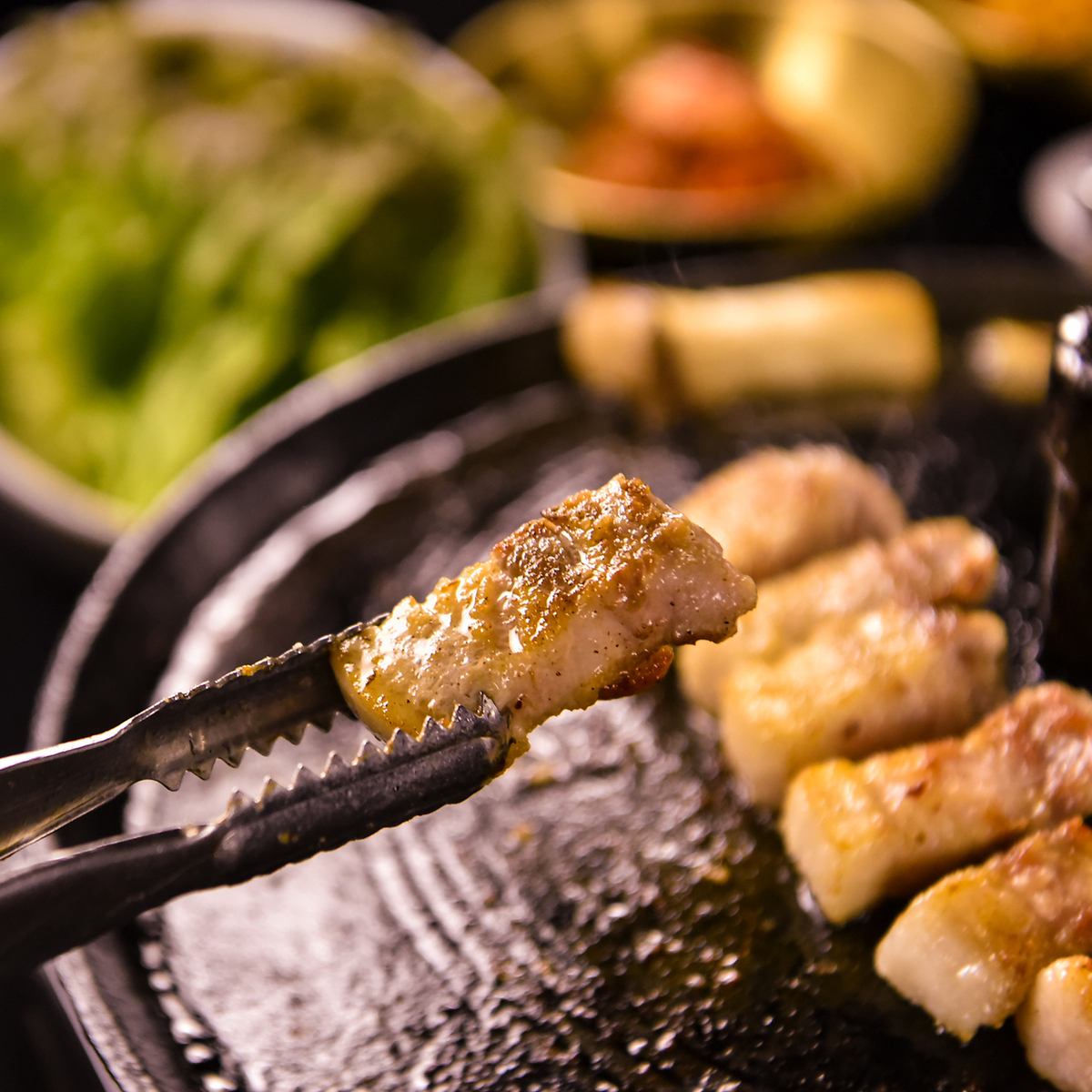 サムギョプサルと絶品韓国料理を堪能♪京都河原町駅から徒歩1分!