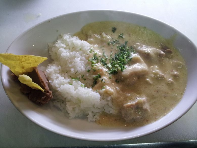 メキシコ風　鶏のクリーム煮　ライス添え