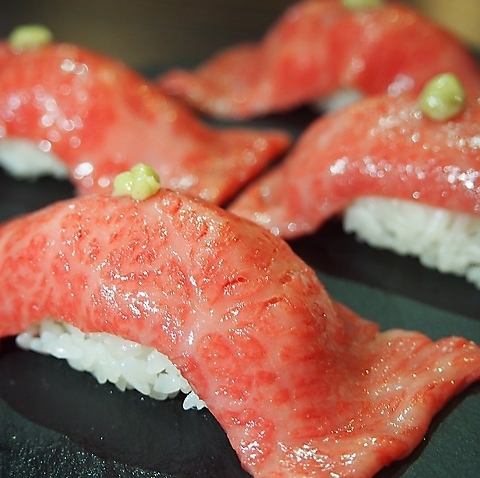 Maximum freshness ◎ Horse meat sushi from Aizu and Sendai beef meat sushi!