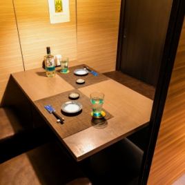 まったりとお話するのもワイワイ盛り上がるのも使い方はお客様次第!おしゃれな店内となっておりますので周りを気にせずお楽しみいただけます!お席のご要望などございましたらお気軽にお電話でお問い合わせくださいませ!(上野/個室/牛タン/焼き鳥/肉寿司/飲み放題/デート/宴会コース/記念日/接待/宴会)