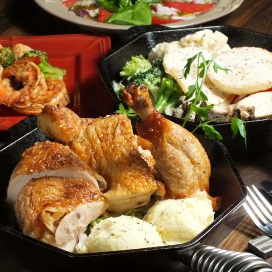 【24・25日限定Xmasイブ】丸鶏唐揚げ&シーフードクリスマスピザ3時間飲み放題付きコース 3300円