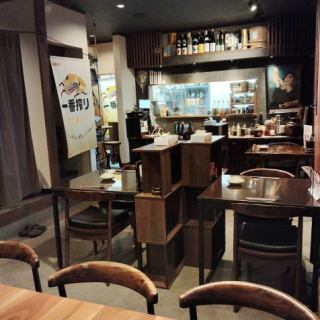 [1F] 2人餐桌座位