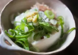 冷豆腐加大量調味品