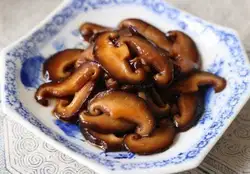 奶油炒香菇片
