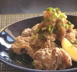 金槍魚Chiai Tatsuta-age（油炸金槍魚）