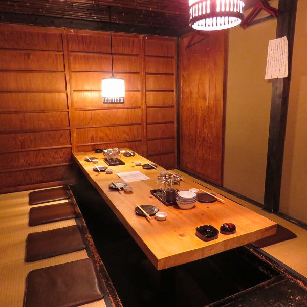 2nd floor… A banquet for up to 50 people is possible at the digging table.If you would like a complete private room, please contact us as soon as possible.