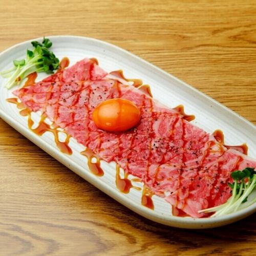 A５和牛の炙りユッケ