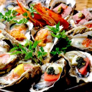 オイスターカクテル～7種の三陸生牡蠣