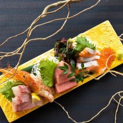 Five kinds of sashimi