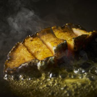 Staff Recommendation! [Weekday Lunch Only!] Abalone & Steak Course with Garlic Rice