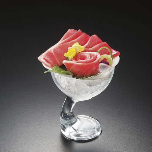 天然生本鮪パフェ