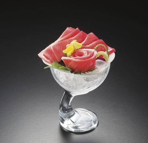 天然生本鮪パフェ