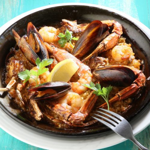 ~**Sole Sole's specialty "Seafood Paella" is a must-try!**~