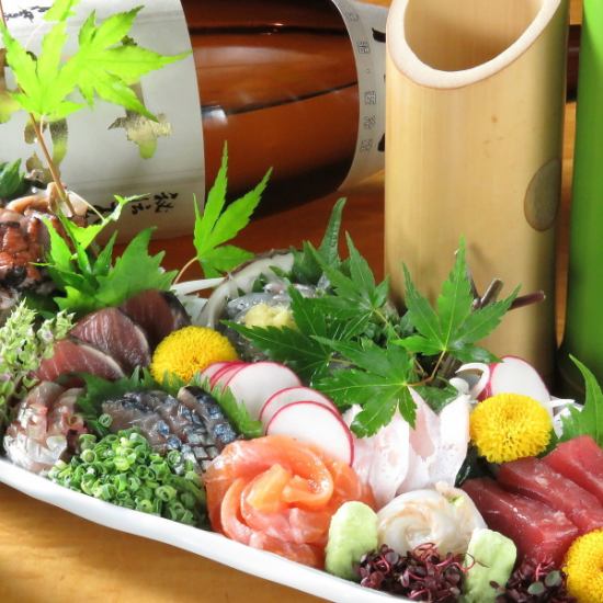 Shirasu, shrimp, bonito, tuna, etc... You can enjoy fresh Shizu fish every day.