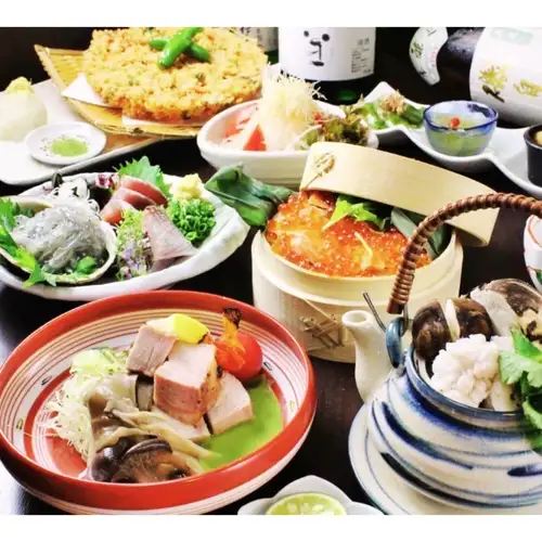 [Shizuoka Select Course] 9 dishes including Suruga beef, Suruga Shamo chicken, and sakura shrimp + 2 hours all-you-can-drink ⇒ 8000 yen (tax included)