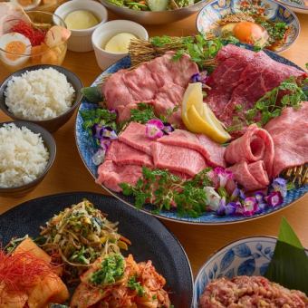 【忘年会・新年会】極上骨付きカルビなど豪華堪能全10品！2時間飲み放題付き　8000円（税込）