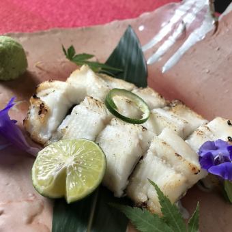 名物 伝助穴子の白焼き/甘醤油焼き 各