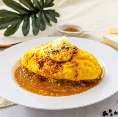 カマンベールチーズのカレーオムドリア