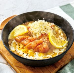 清爽的柠檬多利亚配陈年鳕鱼子和烤鸡