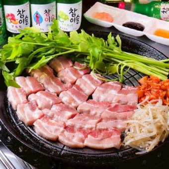 三ノ宮初!?●ミナリサムギョプサル＋韓国料理食べ飲み放題100種以上4580→2780円