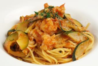 テイクアウトパスタ　エビと季節野菜のスパゲッティ