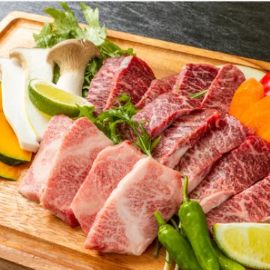 直産おろしたて使用の鮮度抜群のお肉