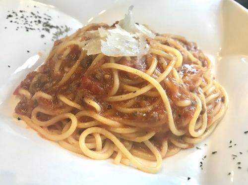 Simple bolognese parmigiano flavor