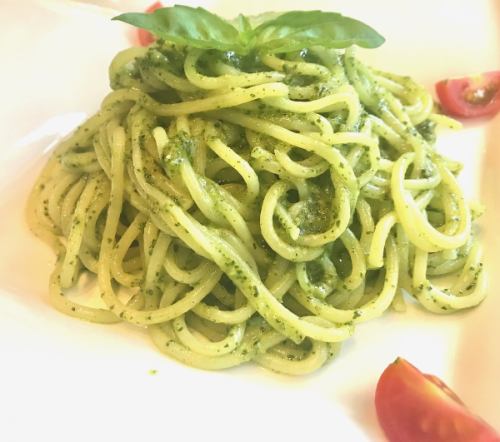 Simple Genovese (linguine)