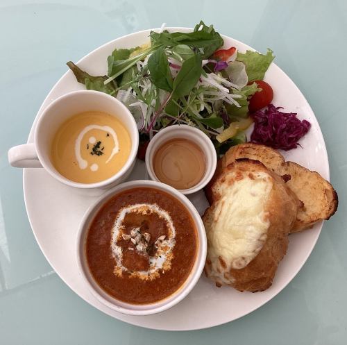 バターチキンカレーのフレンチ