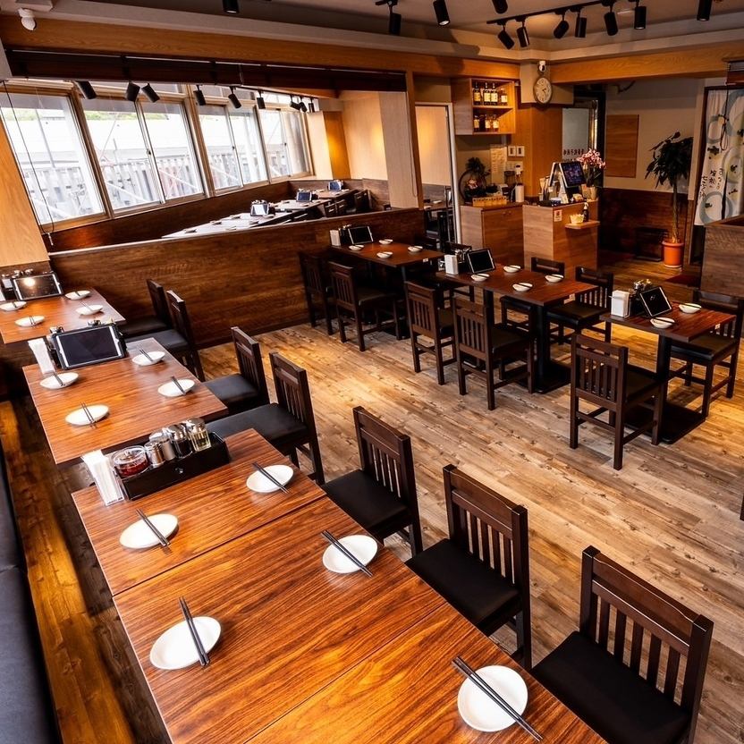 本格中華が楽しめる餃子酒場は川崎にオープン！