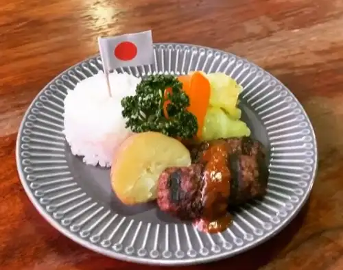 キッズプレート（デミグラスミニハンバーグ60g）