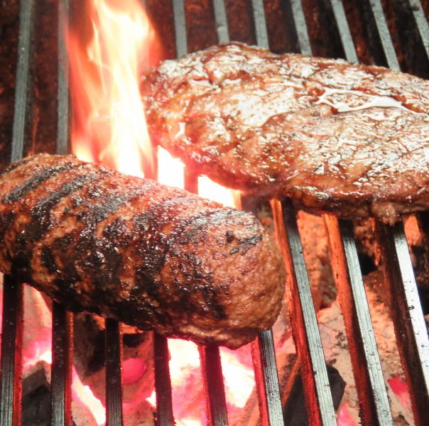 Charcoal-grilled hamburger & steak