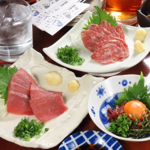 霜降り馬刺し・桜肉（馬刺）の刺身