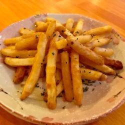 바삭 바삭한 감자 튀김